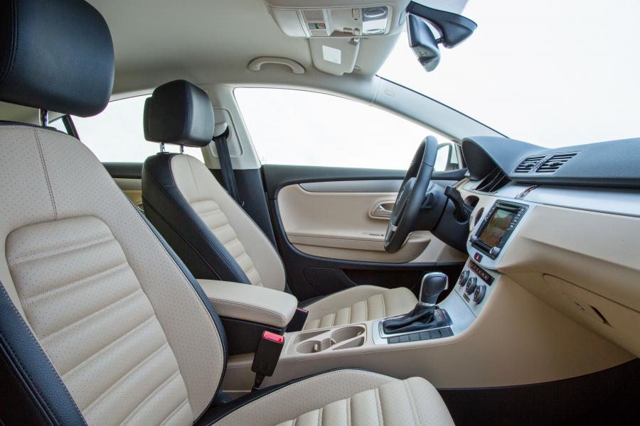 Volkswagen Passat CC R-Line 2013 года  (US) (фото 6 из 15)